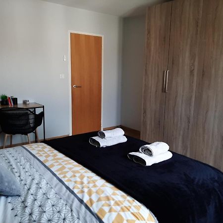 Chambre Double Dans Maison Chaleureuse Et Familiale Carcassonne Exterior foto